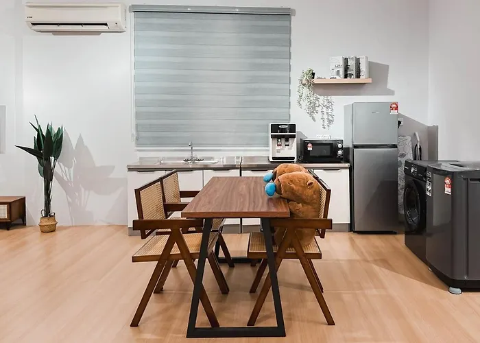 Taiping Rain Suite Homestay Near Lake Garden With Netflix Wifi